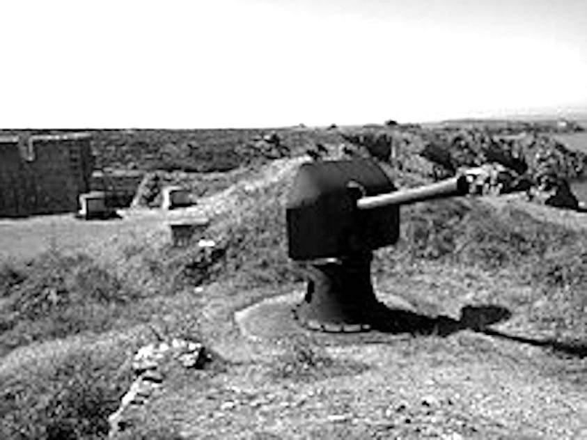 1945-houat-canon